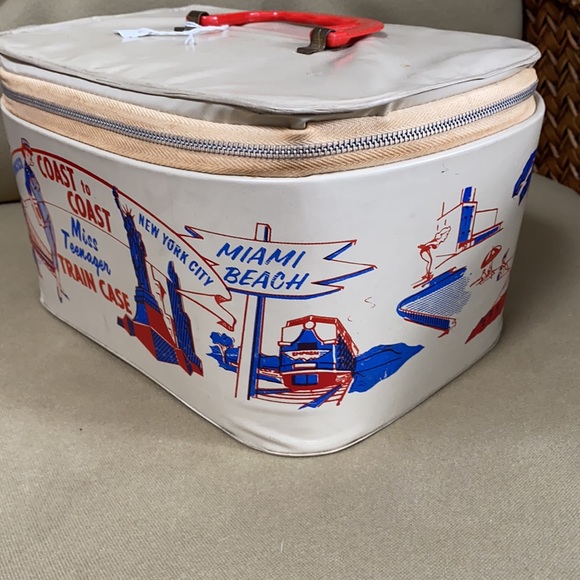 Vintage Coast to Coast Miss Teenage Train Case - Picture 4 of 12
